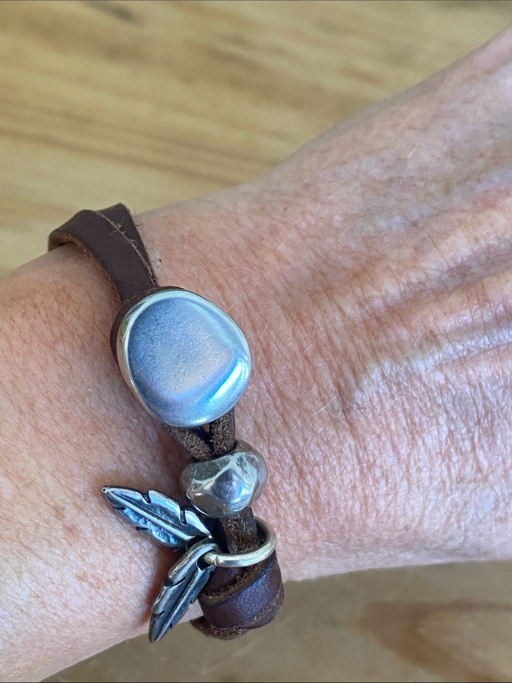 Genuine leather silver colored bracelet!